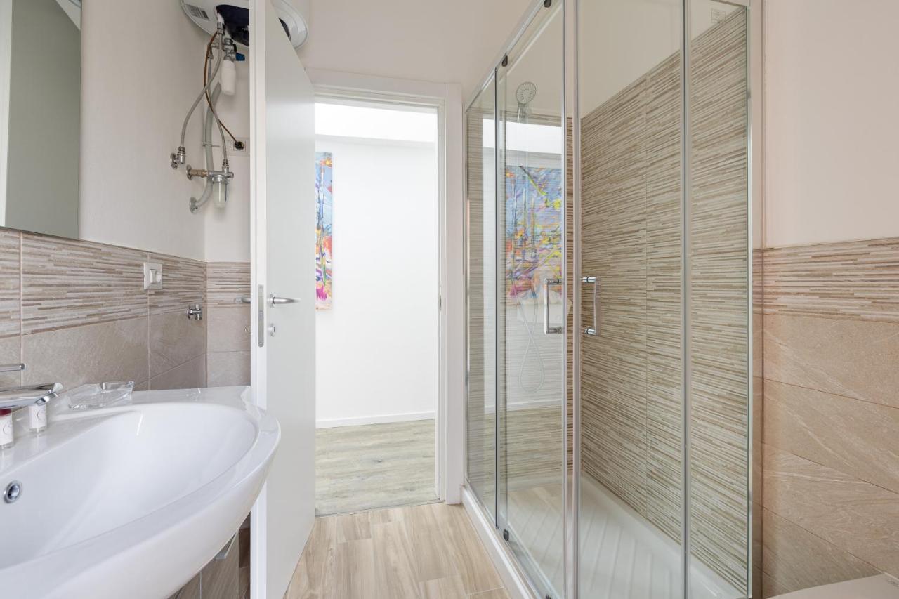 Cagnola Cozy Apartament With Balcony Milano Esterno foto